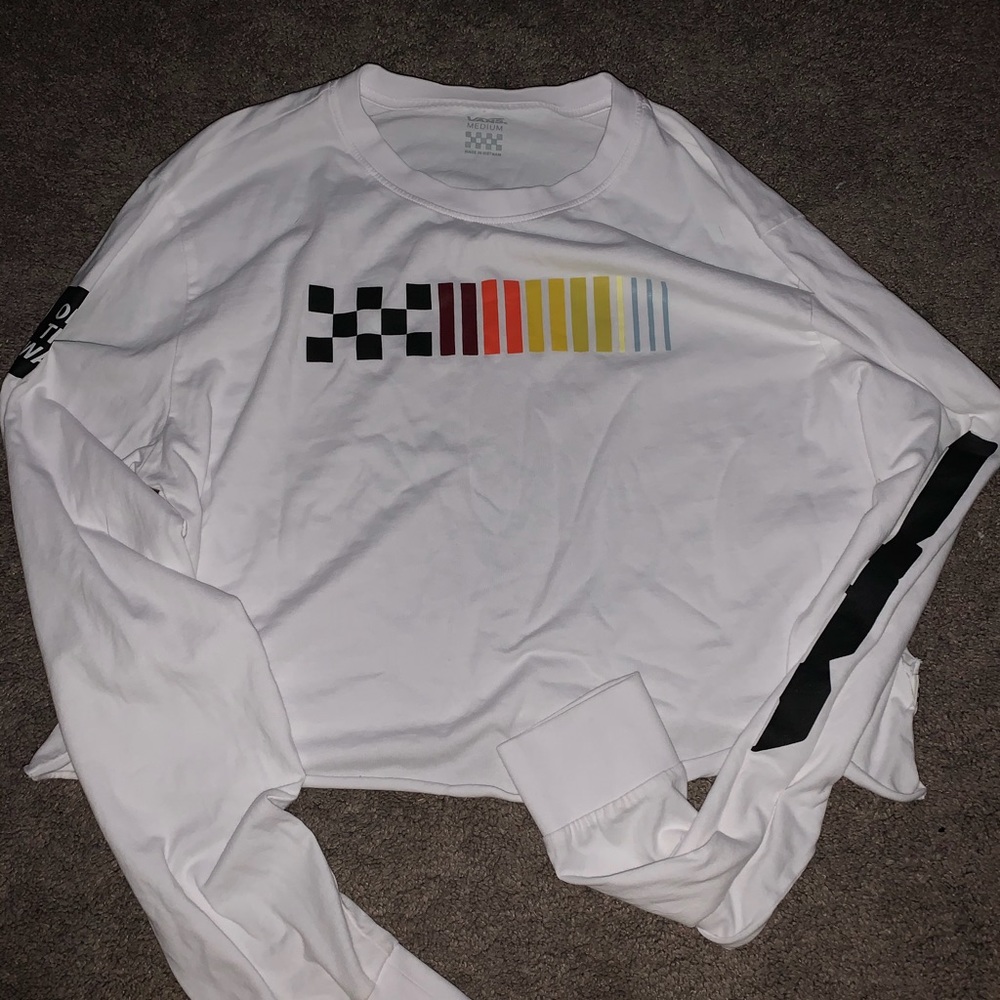 COPY - 🥳 vans long sleeve crop top 🥳
